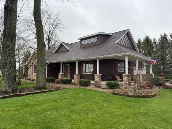 800 Township Highway 68 , Nevada, OH 44849