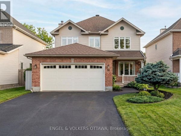 16 Mayford Avenue, Ottawa, ON K2G6A7