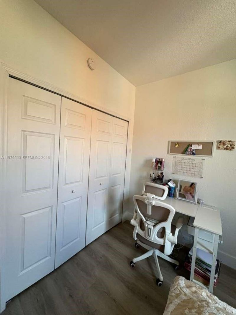 6104 NW 114th Pl, Unit 213, Doral, FL 33178 Photo
