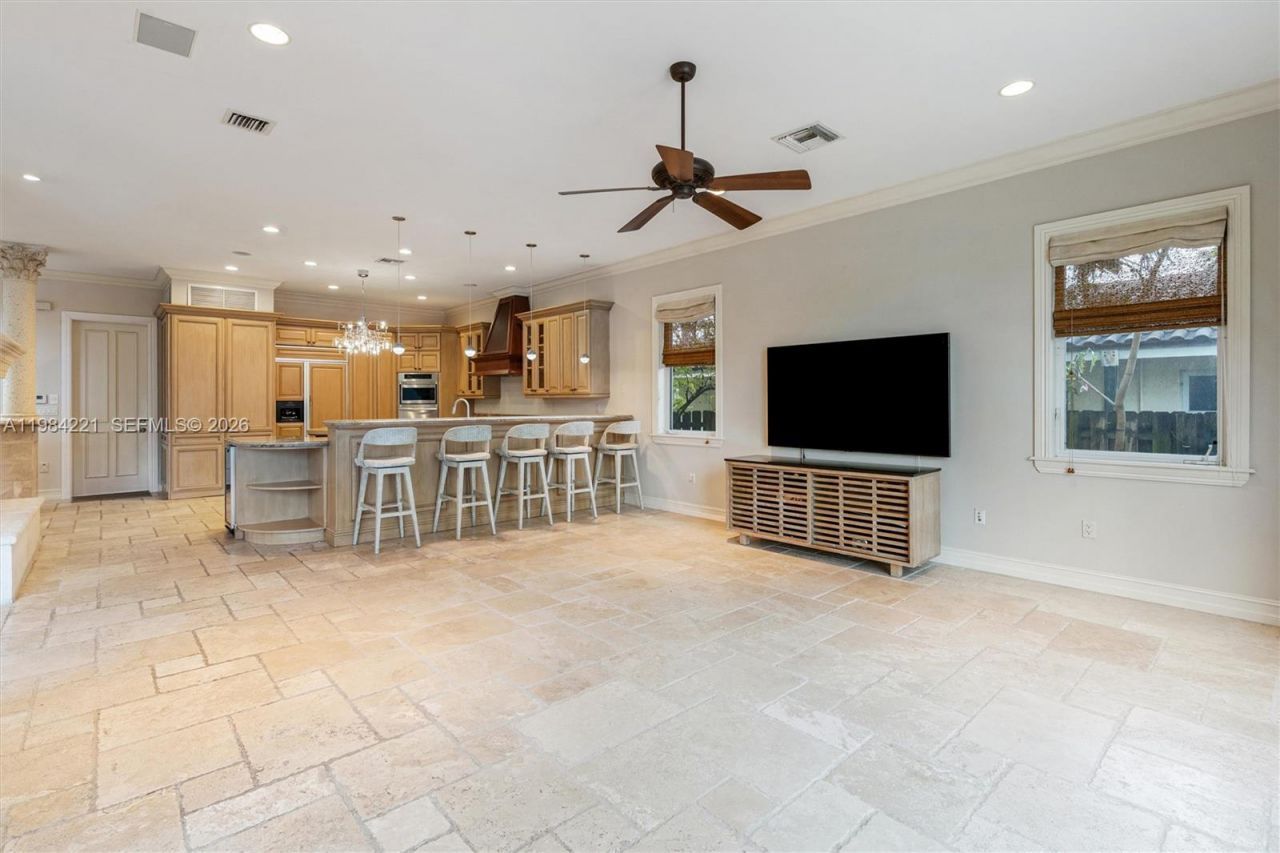 1701 SE 10th St, Fort Lauderdale, FL 33316 Photo