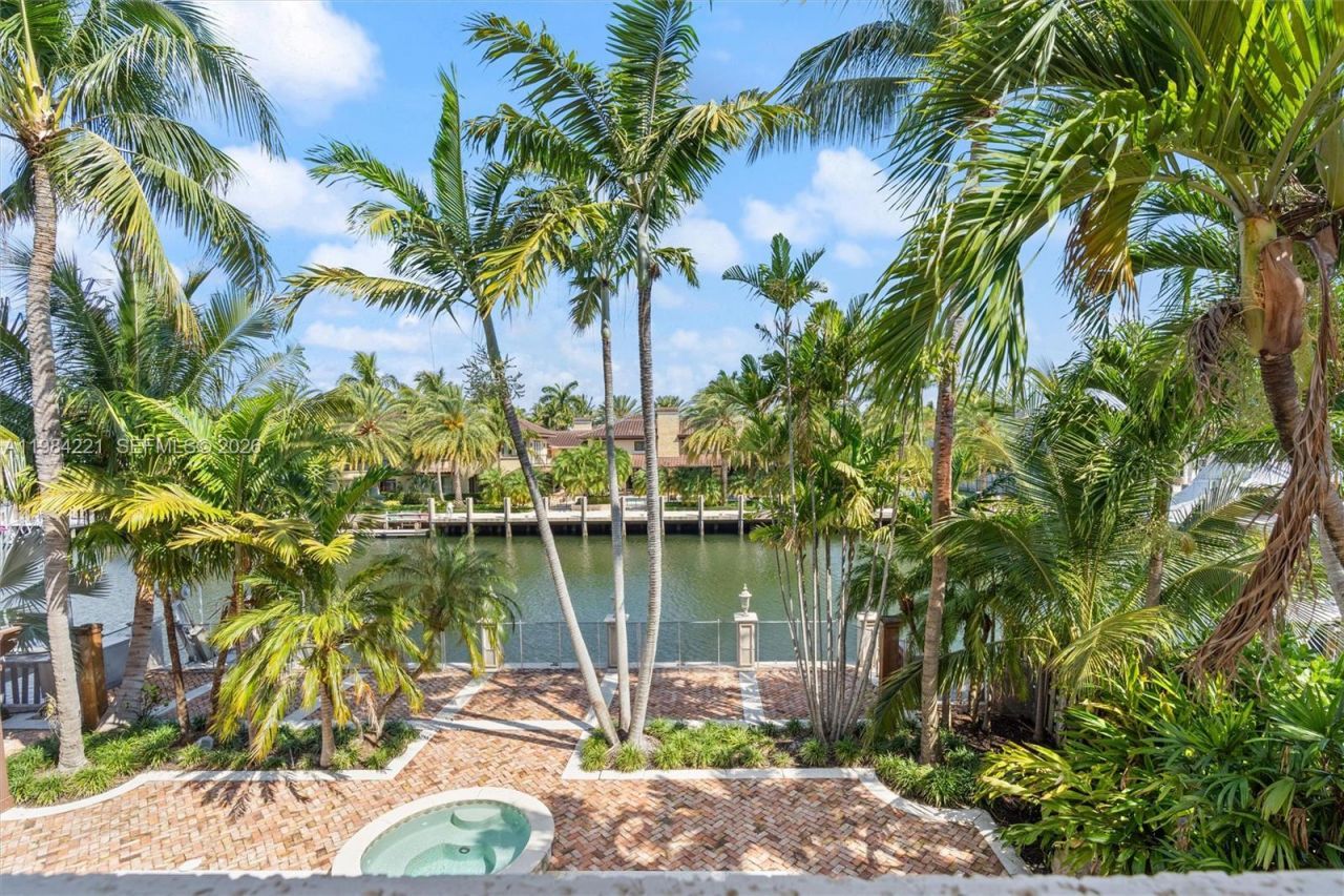 1701 SE 10th St, Fort Lauderdale, FL 33316 Photo