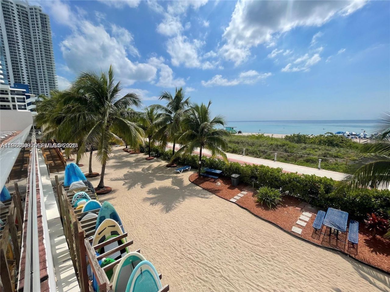 6039 Collins Ave , Unit 1710, Miami Beach, FL 33140 Photo