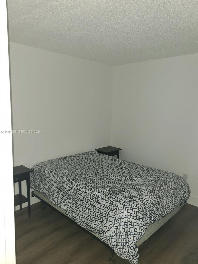 17570 Atlantic Blvd , Unit 501, Sunny Isles Beach, FL 33160 Photo