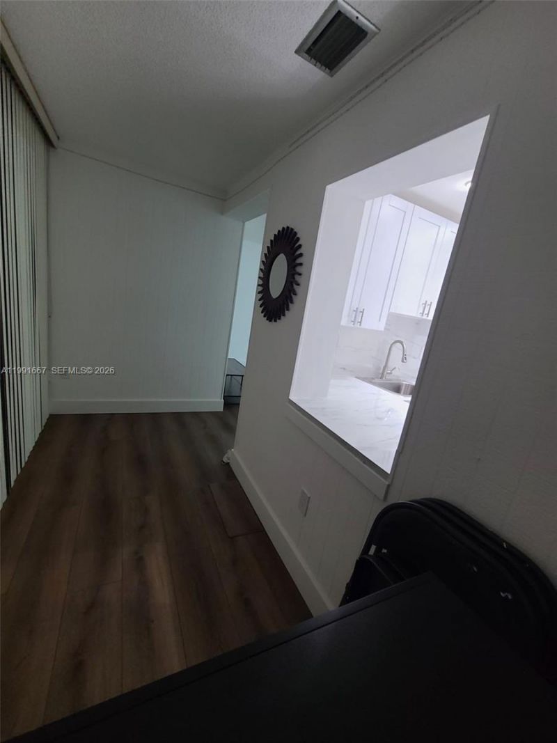 17570 Atlantic Blvd , Unit 501, Sunny Isles Beach, FL 33160 Photo