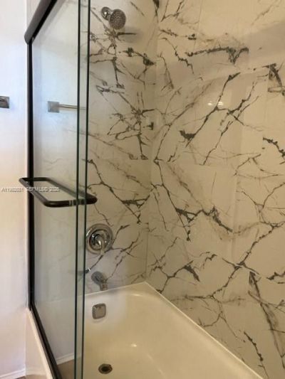 7900 Tatum Waterway Dr , Unit 503, Miami Beach, FL 33141 Photo