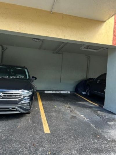 7900 Tatum Waterway Dr , Unit 503, Miami Beach, FL 33141 Photo