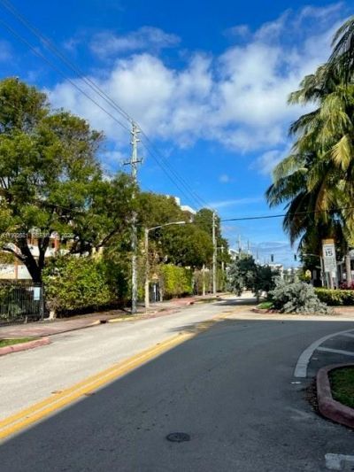 7900 Tatum Waterway Dr , Unit 503, Miami Beach, FL 33141 Photo