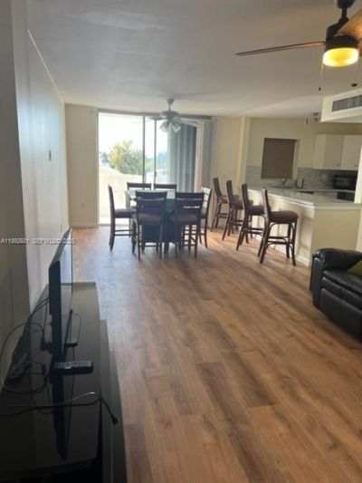 7900 Tatum Waterway Dr , Unit 503, Miami Beach, FL 33141 Photo