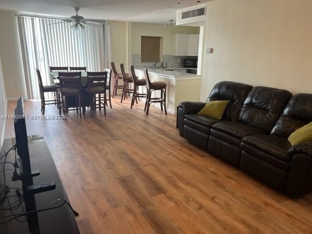 7900 Tatum Waterway Dr , Unit 503, Miami Beach, FL 33141 Photo