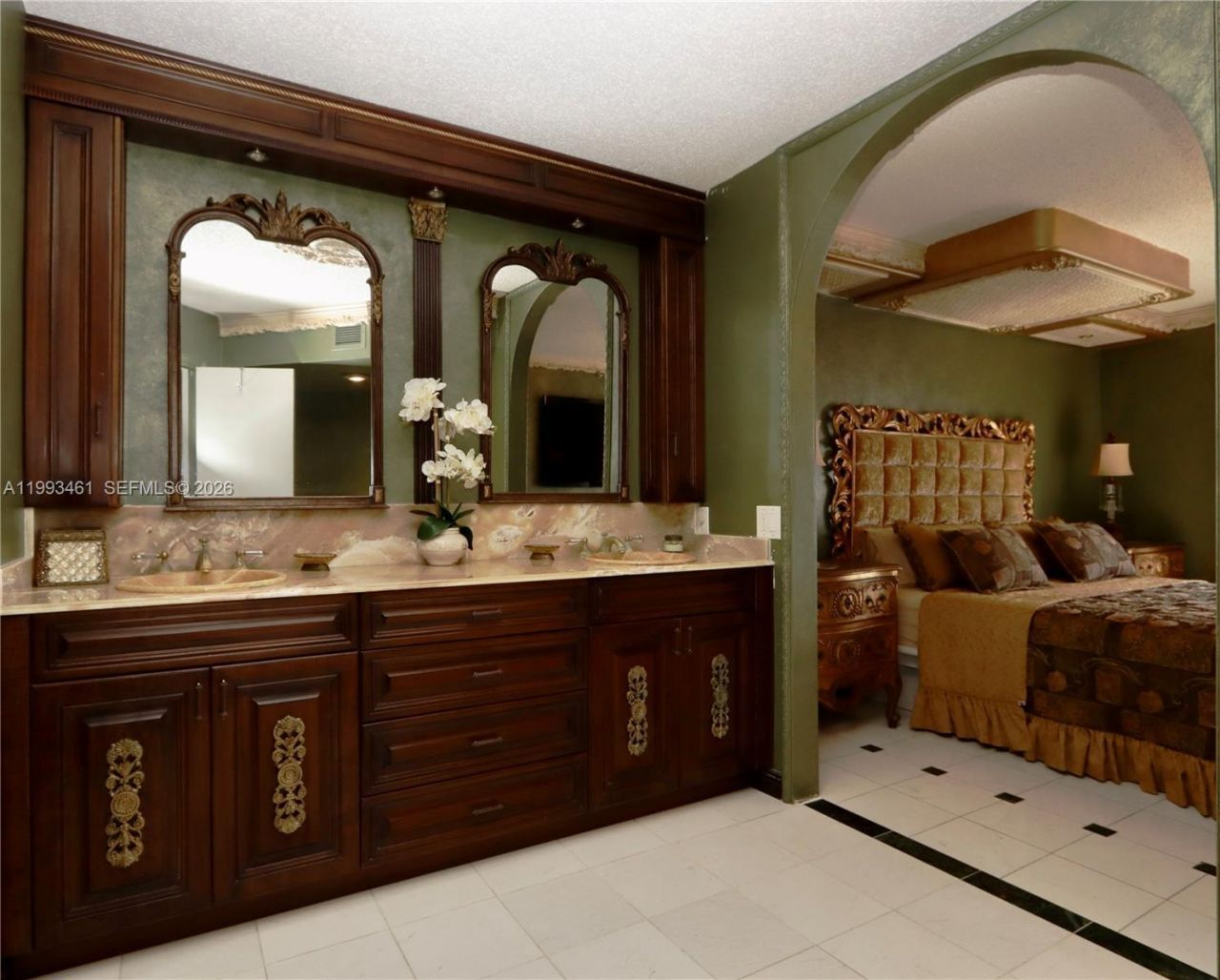 3530 Mystic Pointe Dr , Unit 2915, Aventura, FL 33180 Photo