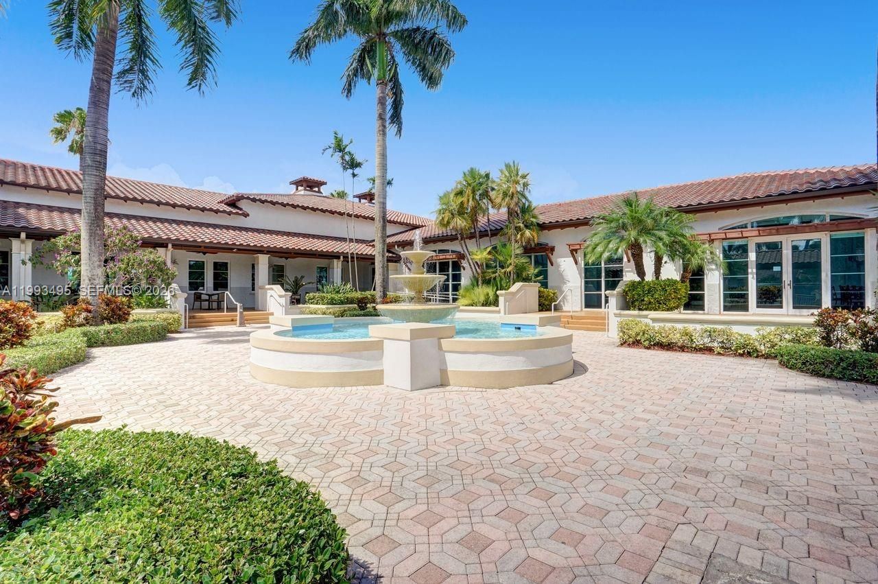 10750 NW 66th St , Unit 203, Doral, FL 33178 Photo