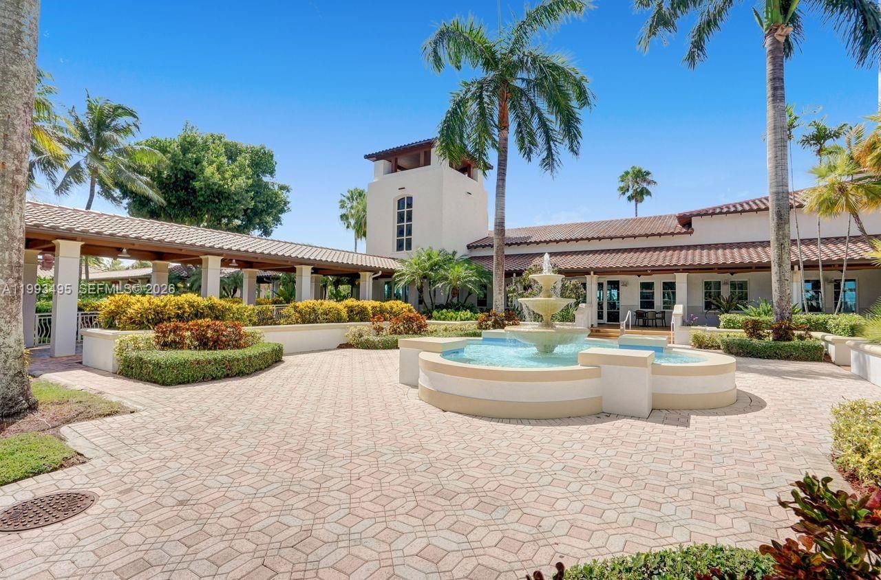 10750 NW 66th St , Unit 203, Doral, FL 33178 Photo