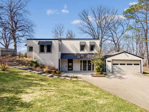 525 Burlington Road, Saint Paul, MN 55119