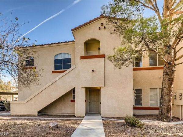 8425 Running Deer Avenue , Unit 102, Las Vegas, NV 89145
