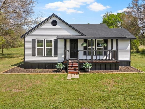 1302 SW County Road 3110 , De Kalb, TX 75559