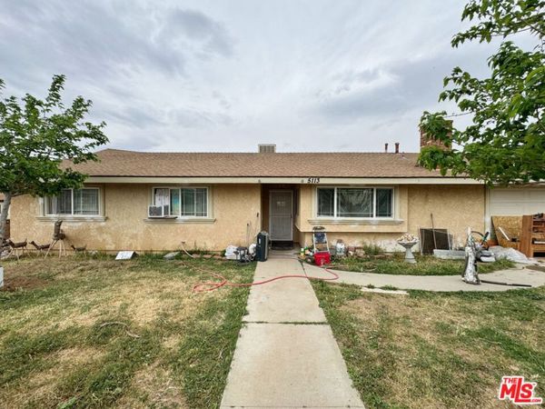 5113 W Avenue L14, Lancaster, CA 93536