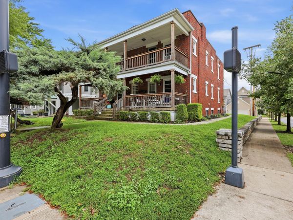 922 Northwest Boulevard, Grandview Heights, OH 43212