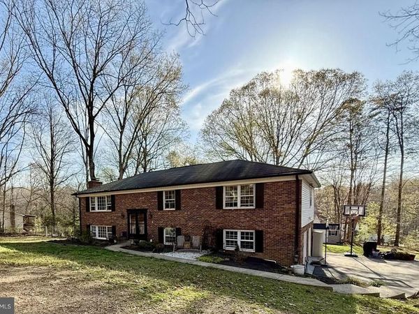 8 ROLLING ROAD, STAFFORD, VA 22556