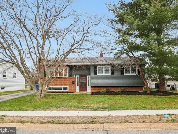 2114 LORI DRIVE, WILMINGTON, DE 19808