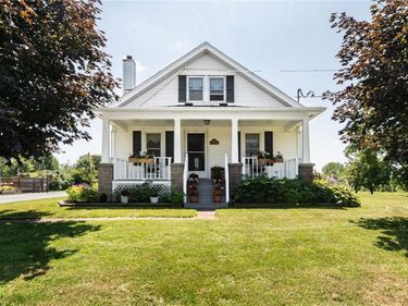 5984 Oatka Road, Warsaw, NY 14569