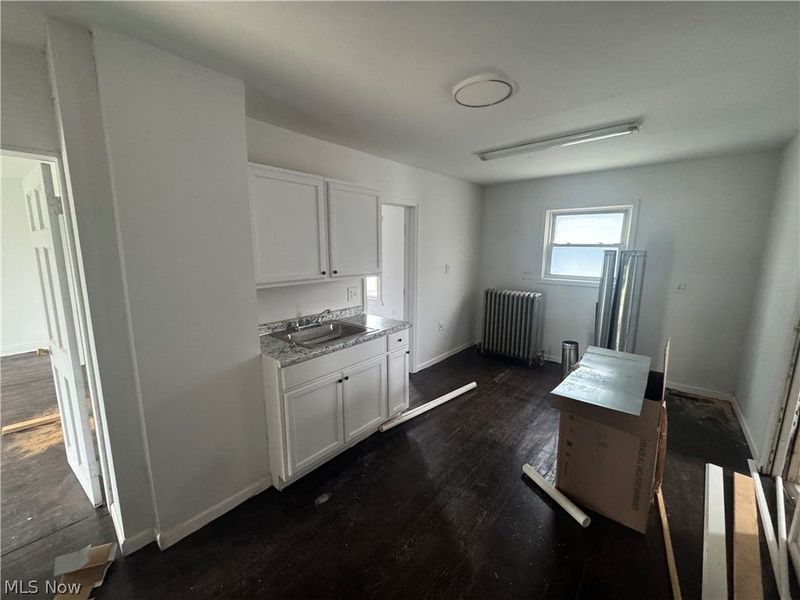 433 E 156th Street, Cleveland, OH 44110 Photo 4