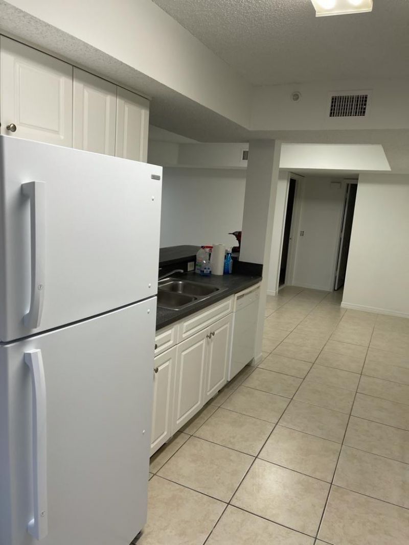 9640 NW 2 Street, Unit 208, Pembroke Pines, FL 33024 Photo