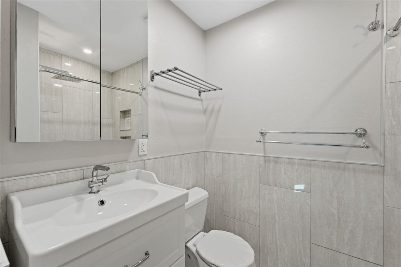 3001 58th Avenue S, Unit 1015, Saint Petersburg, FL 33712 Photo