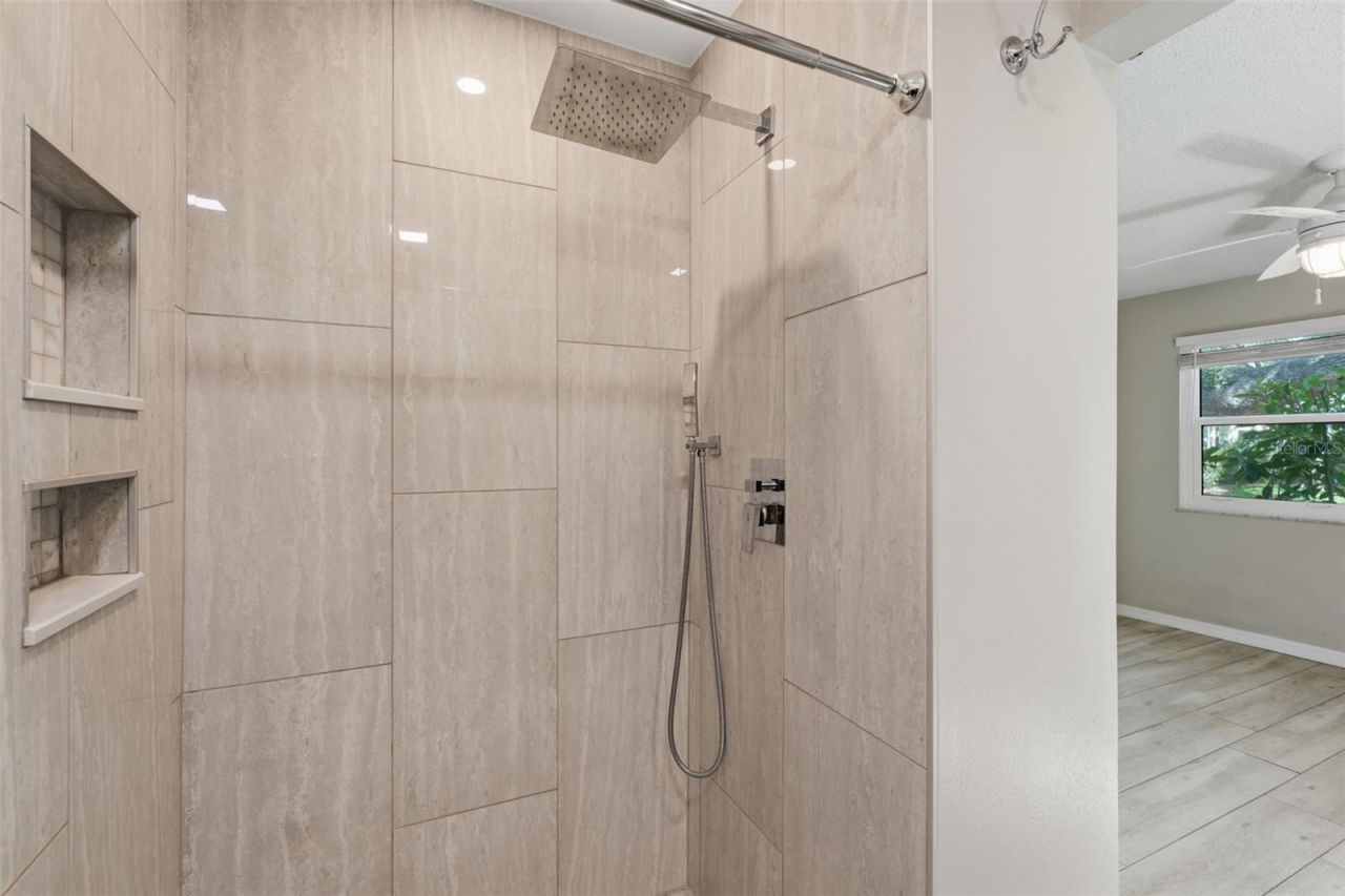 3001 58th Avenue S, Unit 1015, Saint Petersburg, FL 33712 Photo