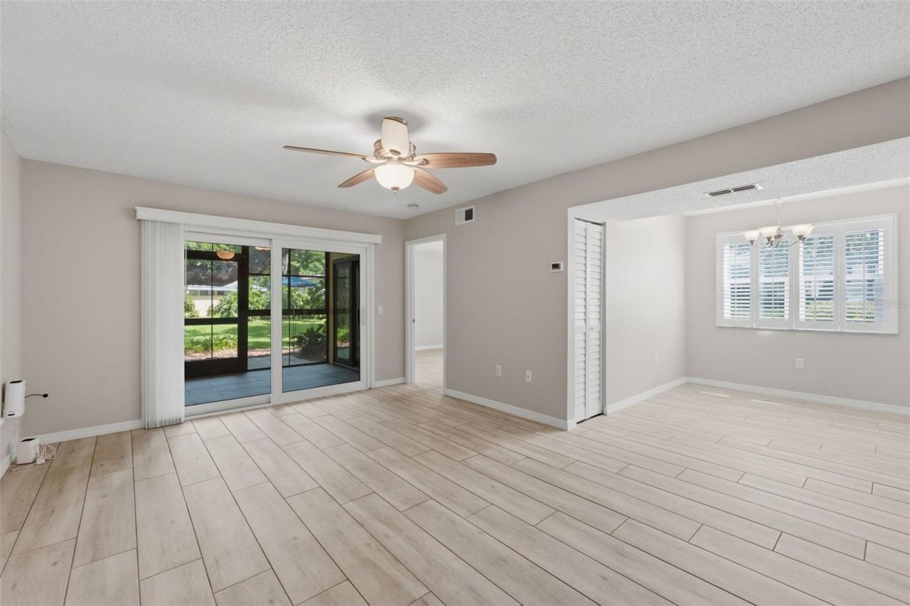 3001 58th Avenue S, Unit 1015, Saint Petersburg, FL 33712 Photo