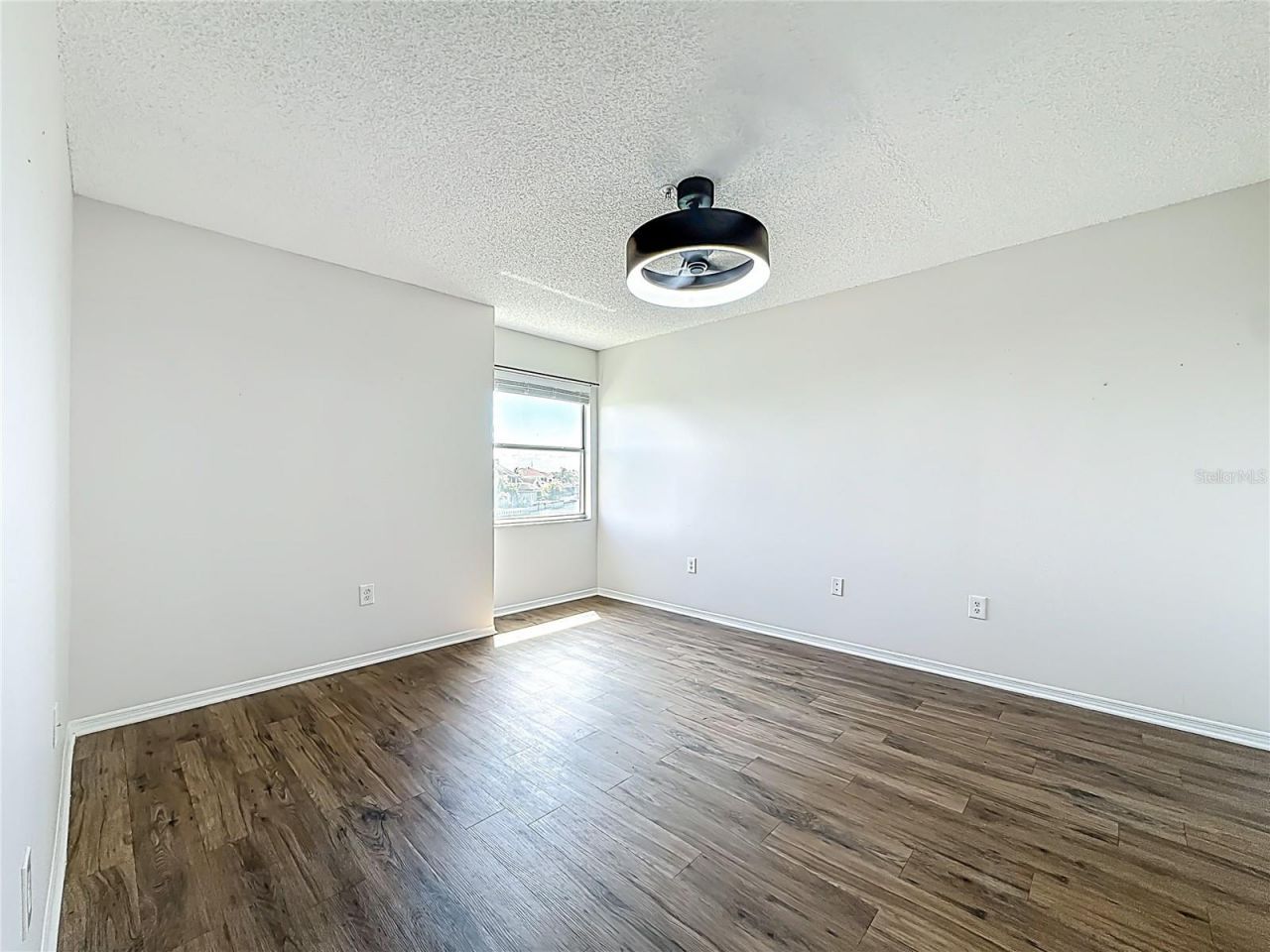 2400 Feather Sound Drive, Unit 933, Clearwater, FL 33762 Photo