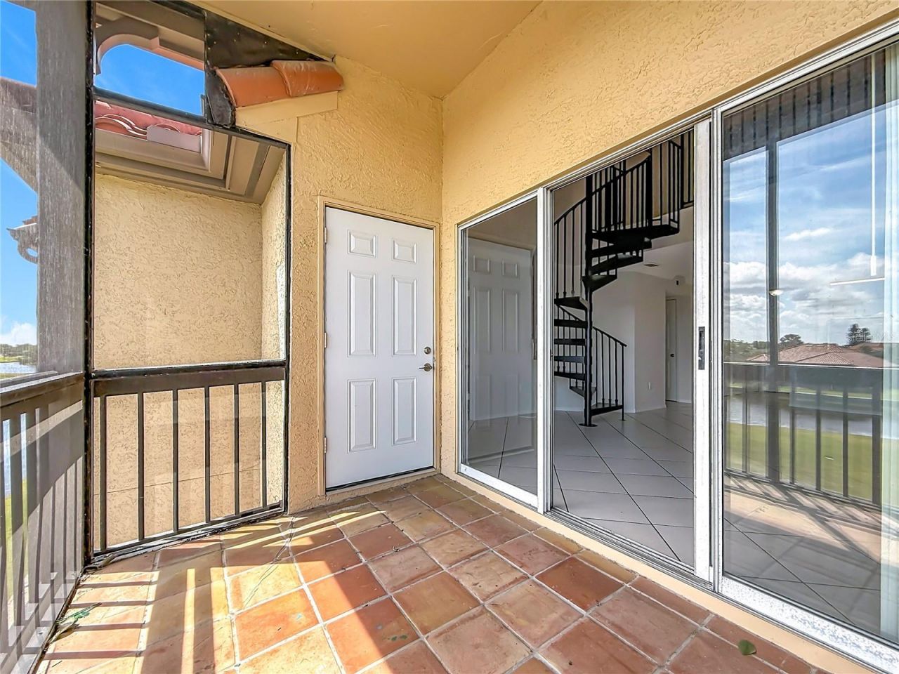 2400 Feather Sound Drive, Unit 933, Clearwater, FL 33762 Photo