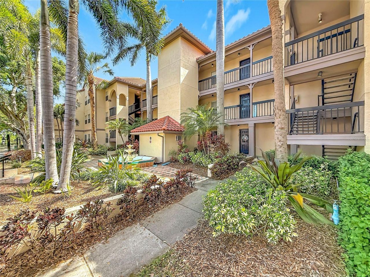 2400 Feather Sound Drive, Unit 933, Clearwater, FL 33762 Photo