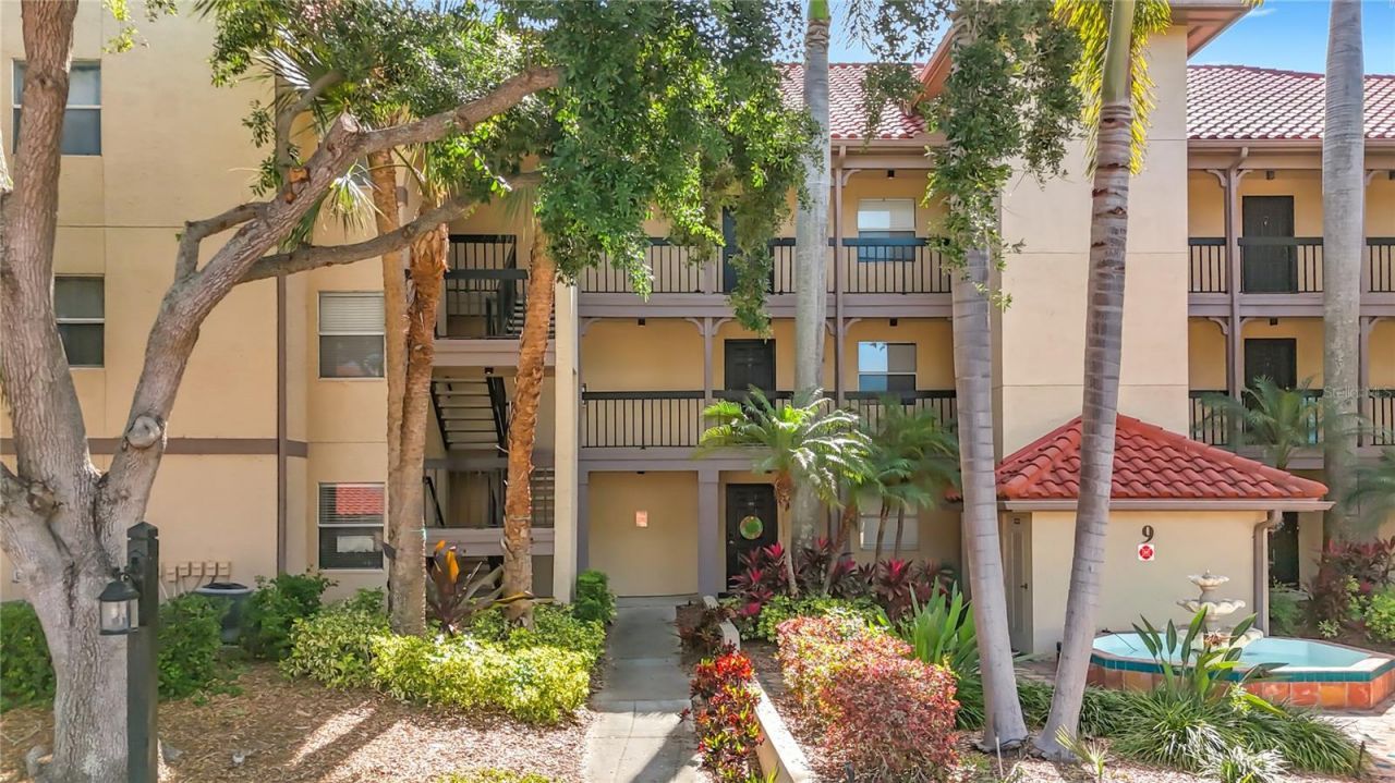 2400 Feather Sound Drive, Unit 933, Clearwater, FL 33762 Photo
