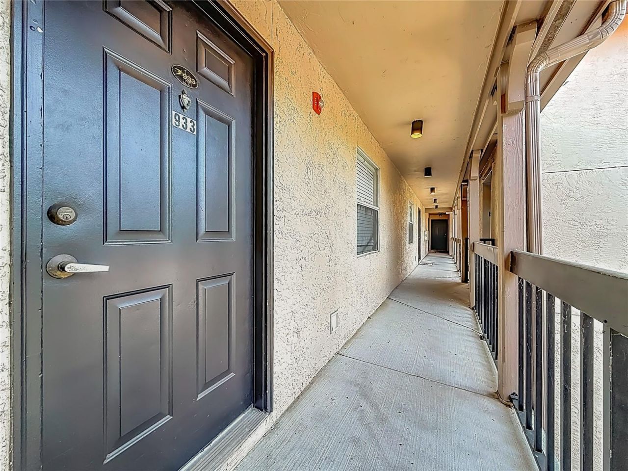 2400 Feather Sound Drive, Unit 933, Clearwater, FL 33762 Photo