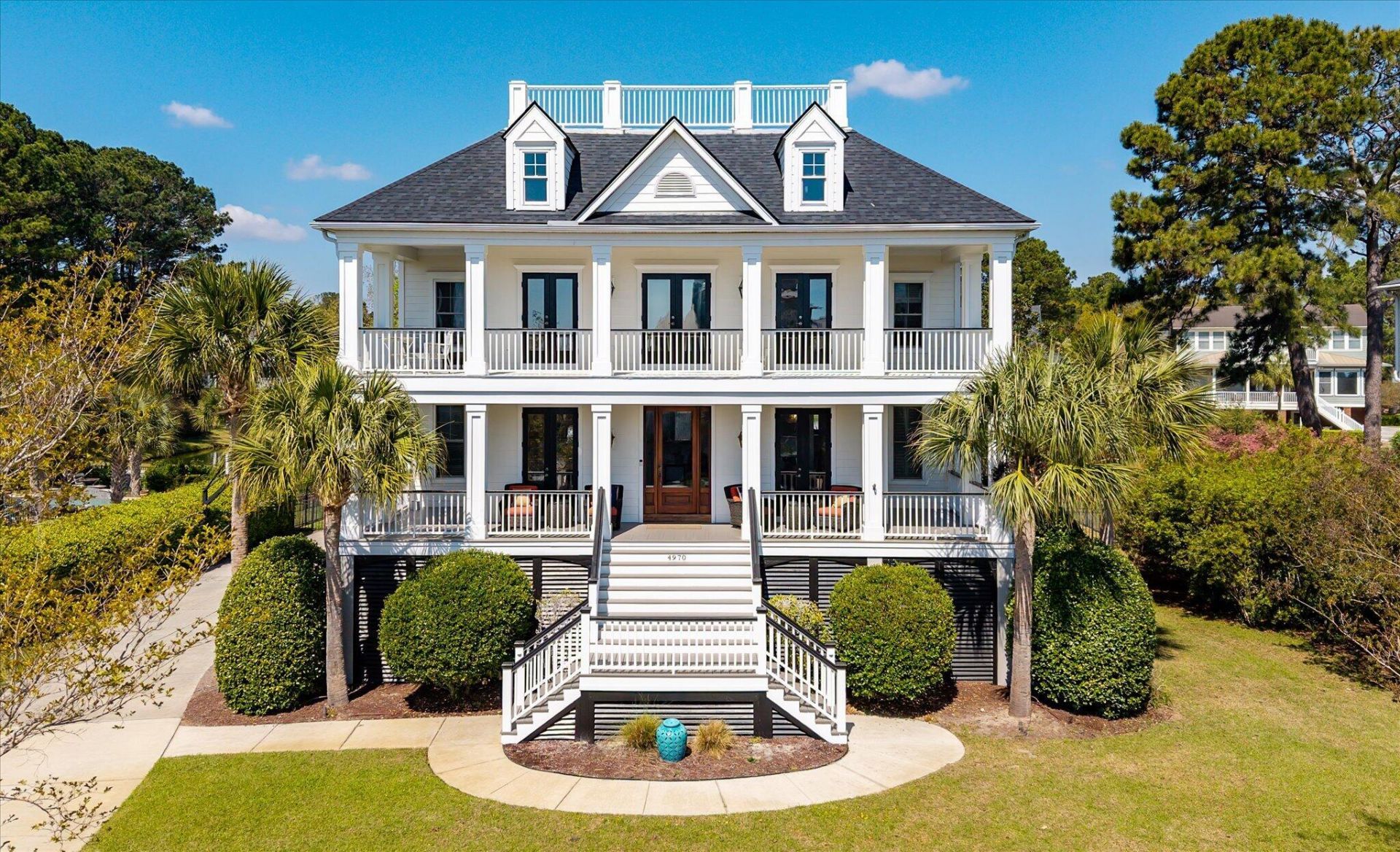 4970 Sound View Drive Photo 1