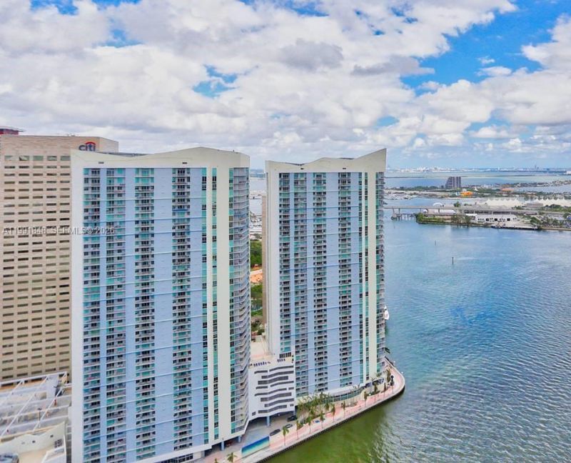 335 S Biscayne Blvd , Unit 1706, Miami, FL 33131 Photo
