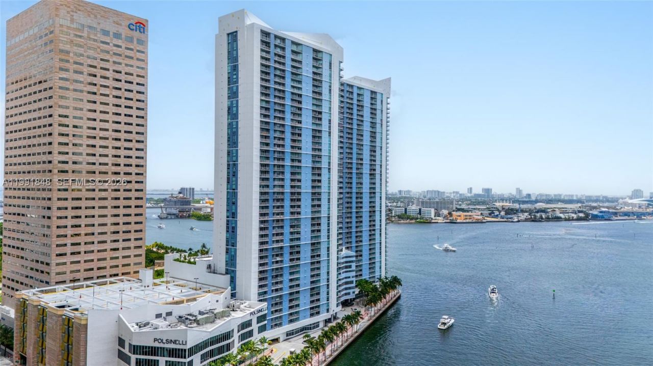 335 S Biscayne Blvd , Unit 1706, Miami, FL 33131 Photo