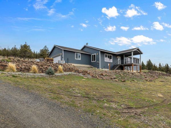 5798 SE Grant Road, Prineville, OR 97754