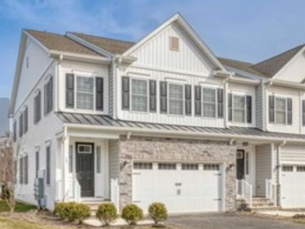 1 Davies Drive, OLD TAPPAN, NJ 07675