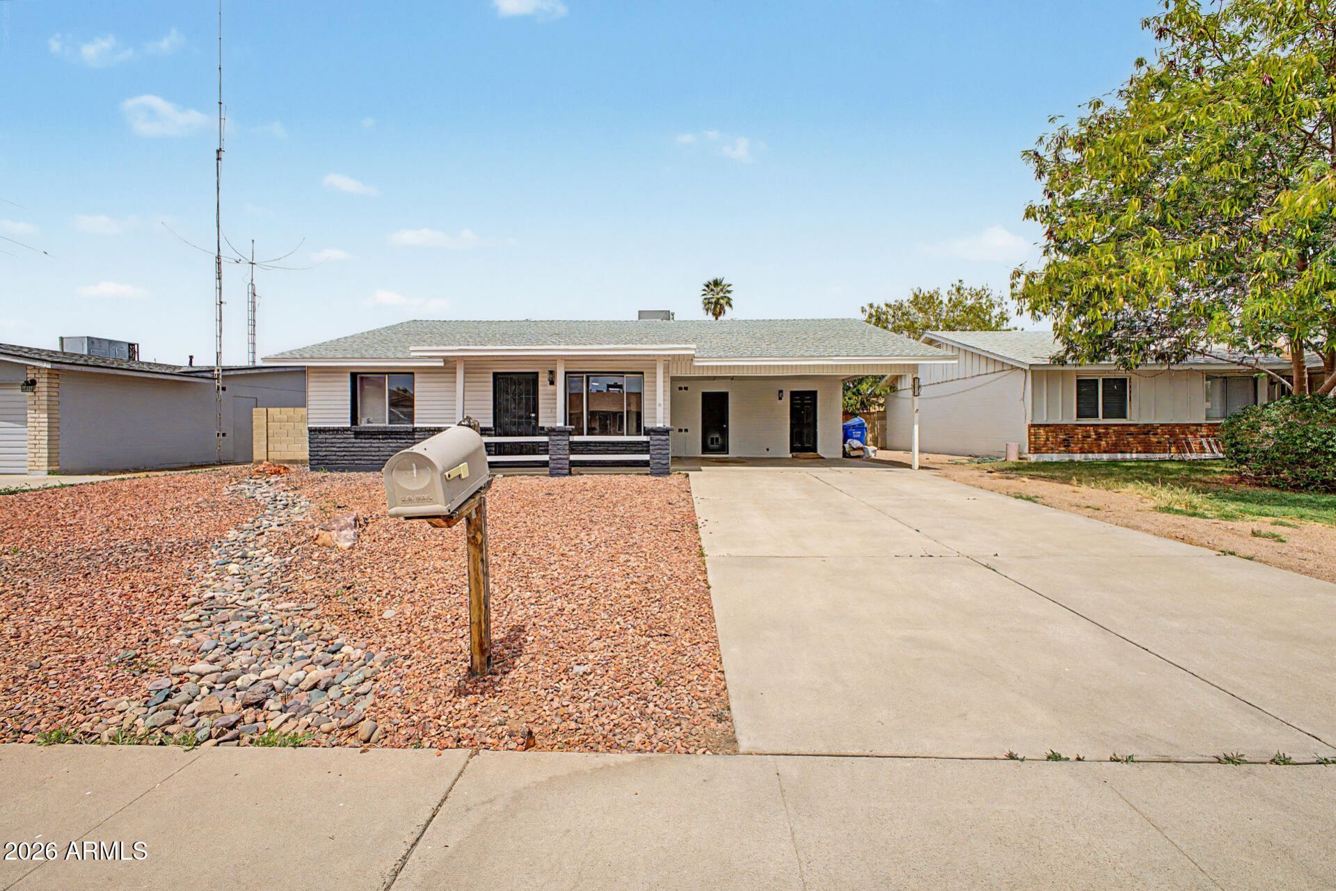 3820 W Sierra Street, Phoenix, AZ 85029 Main Photo