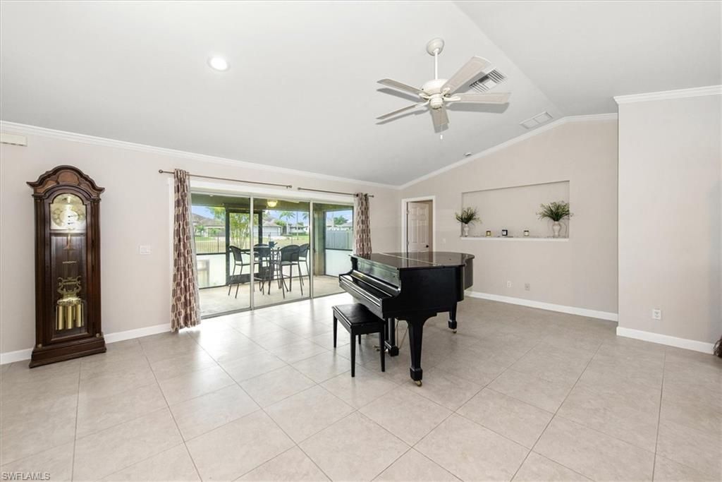 4548 SW 16th Pl, Cape Coral, FL 33914 Photo