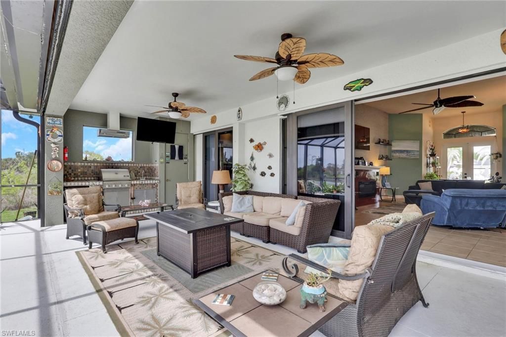 2102 NE 22nd Ave, Cape Coral, FL 33909 Photo