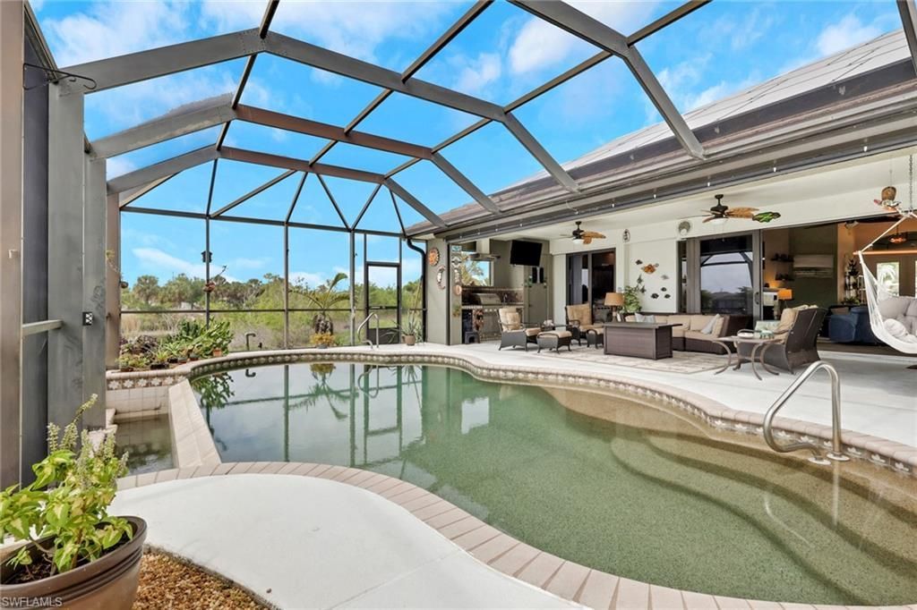2102 NE 22nd Ave, Cape Coral, FL 33909 Photo