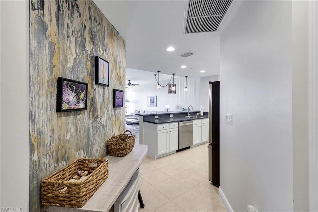 5781 Cape Harbour Dr, Unit 1108, Cape Coral, FL 33914 Photo