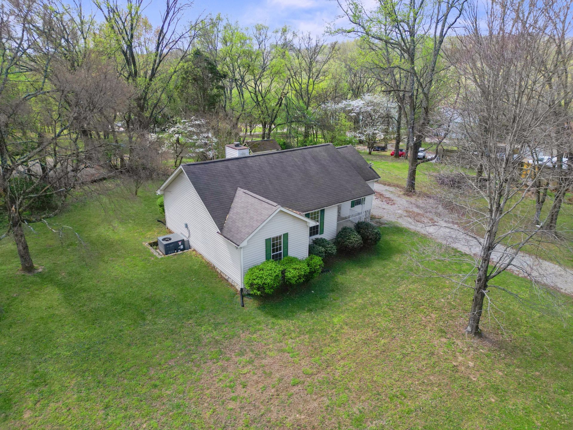 202 Dogwood Hills Dr, Mount Juliet, TN 37122 Main Photo