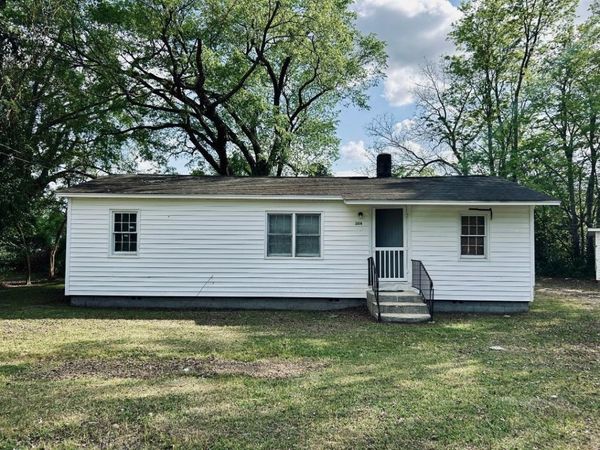 304 James Ct. , Marion, SC 29571