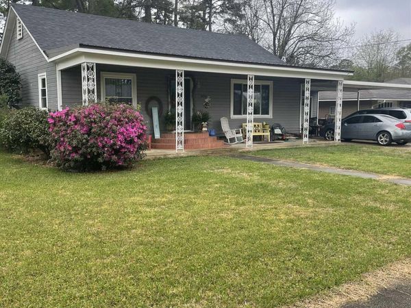 404 E Cedar Street, Warren, AR 71671
