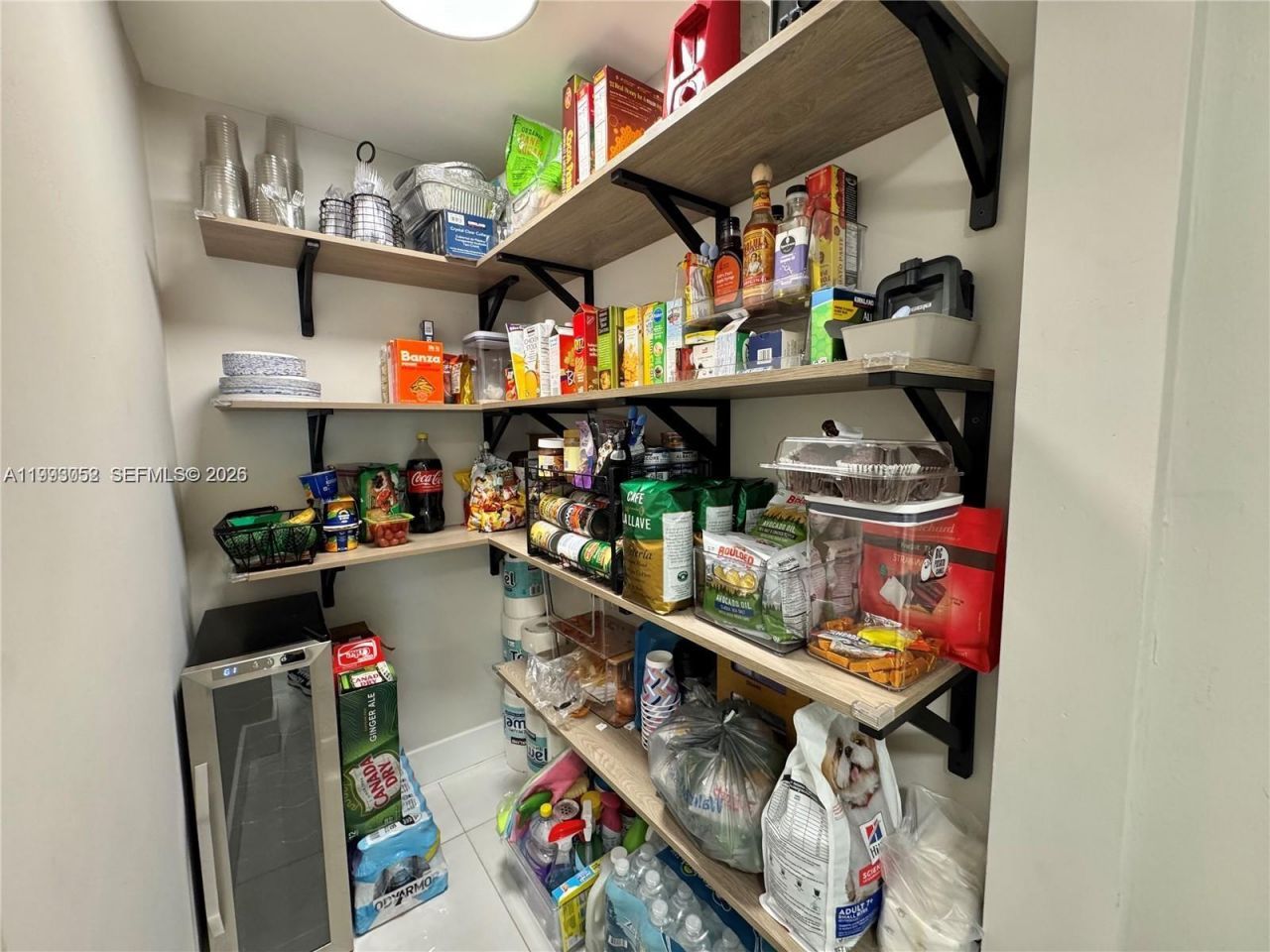 1490 NW 113th Way, Pembroke Pines, FL 33026 Photo