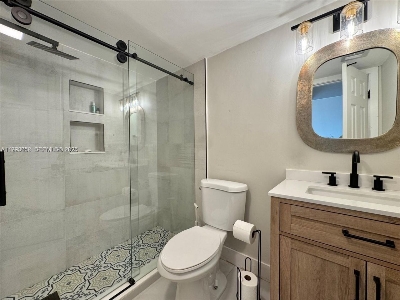 1490 NW 113th Way, Pembroke Pines, FL 33026 Photo