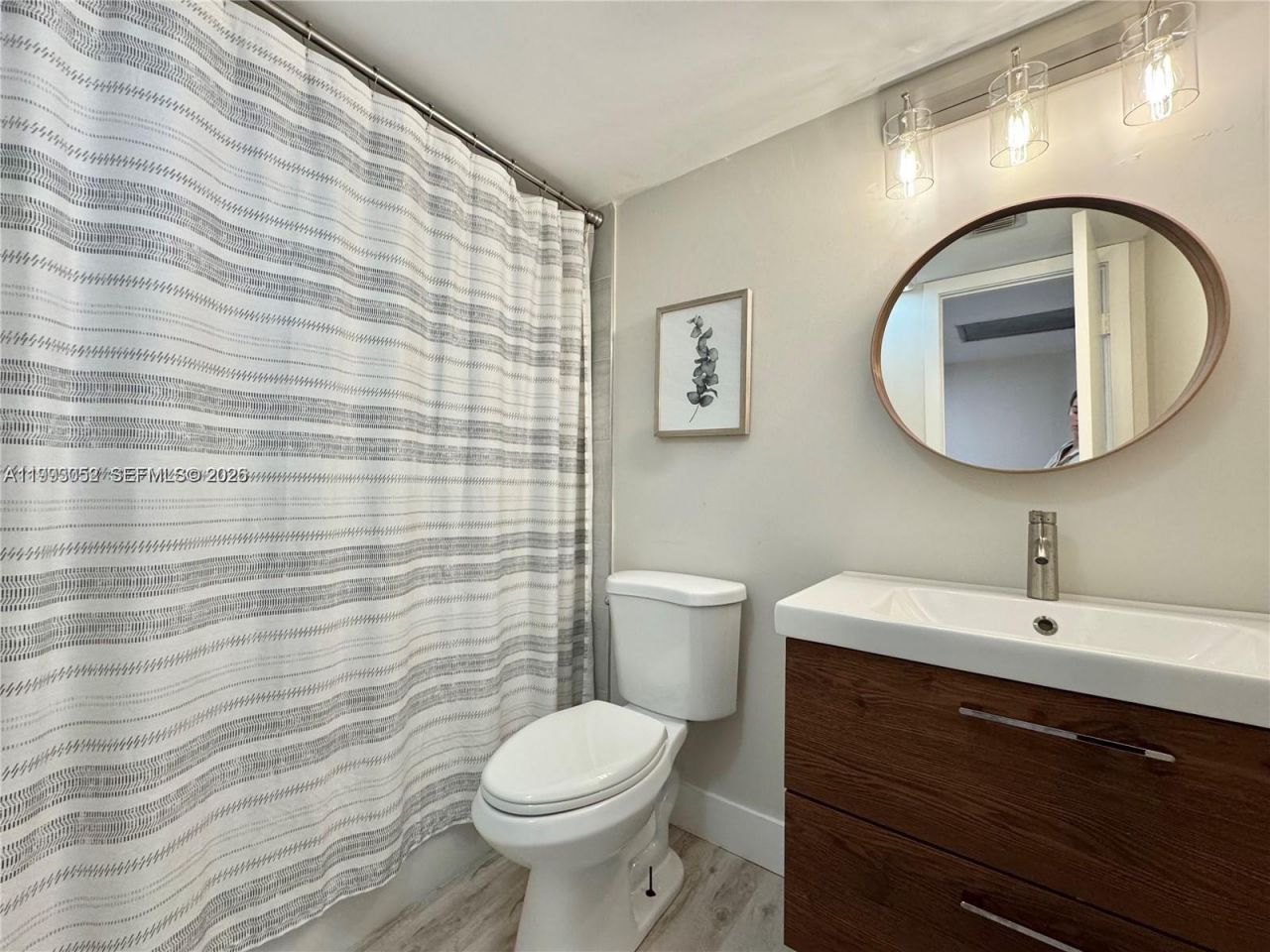 1490 NW 113th Way, Pembroke Pines, FL 33026 Photo